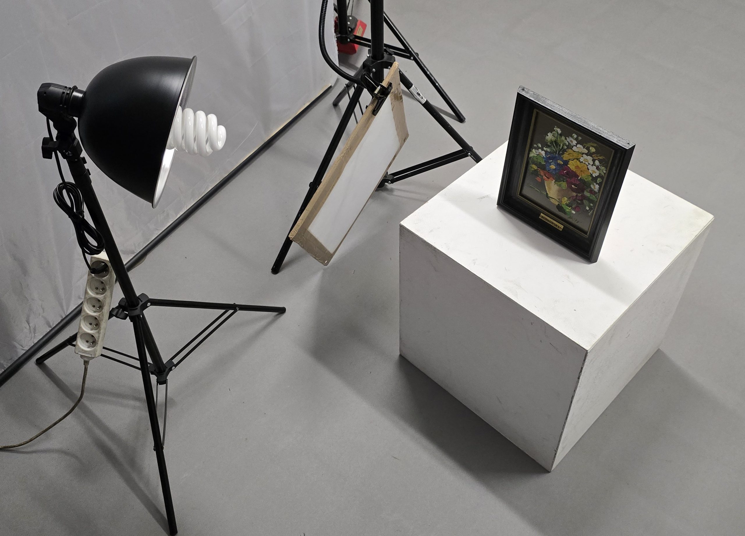 Zestaw oświetleniowy WSOC-FP-A110SET ze statywem i czaszą