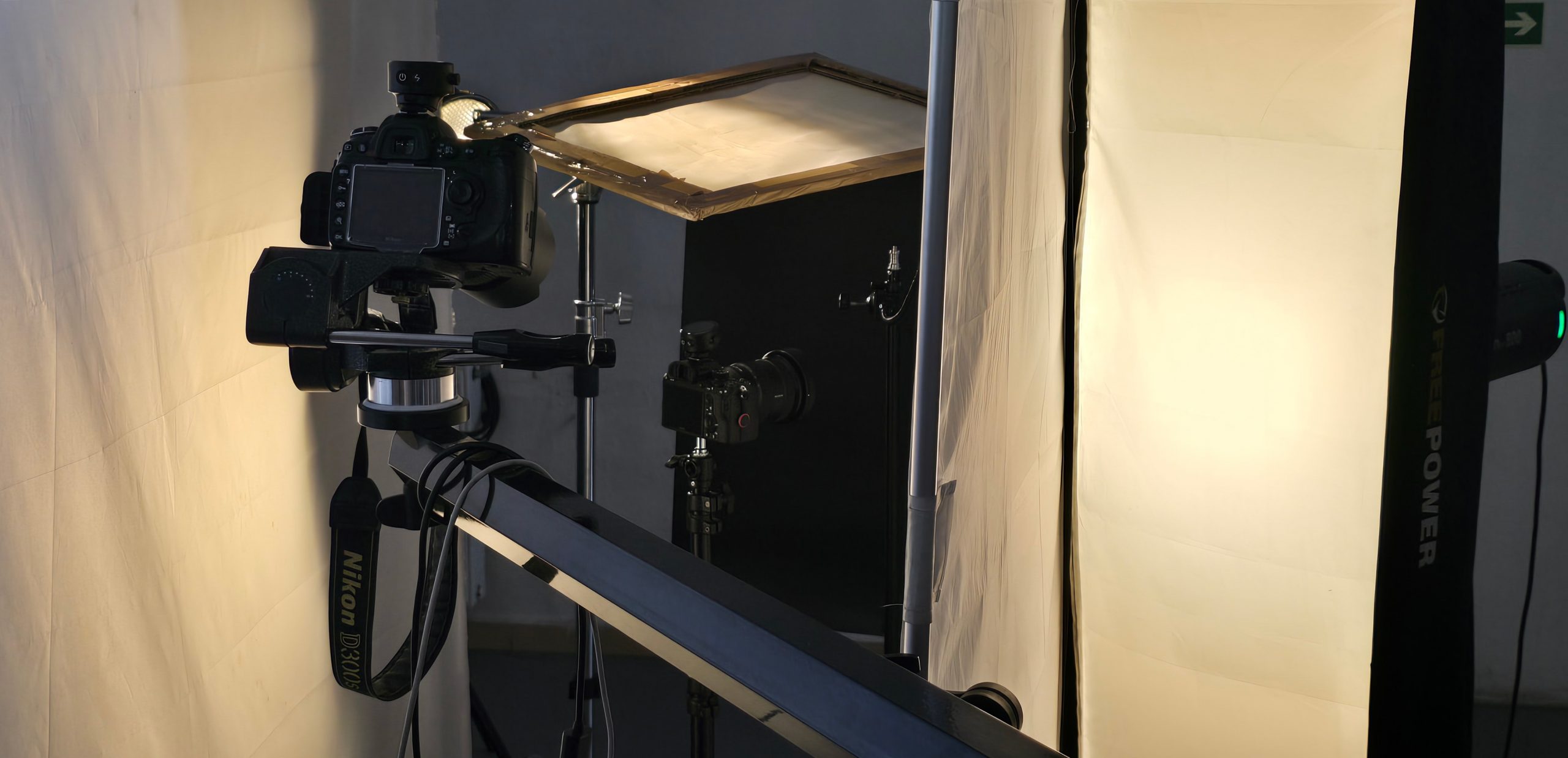 wyzwalacz radiowy statyw kolumnowy studio fotograficzne lampy jinbei msn backstage