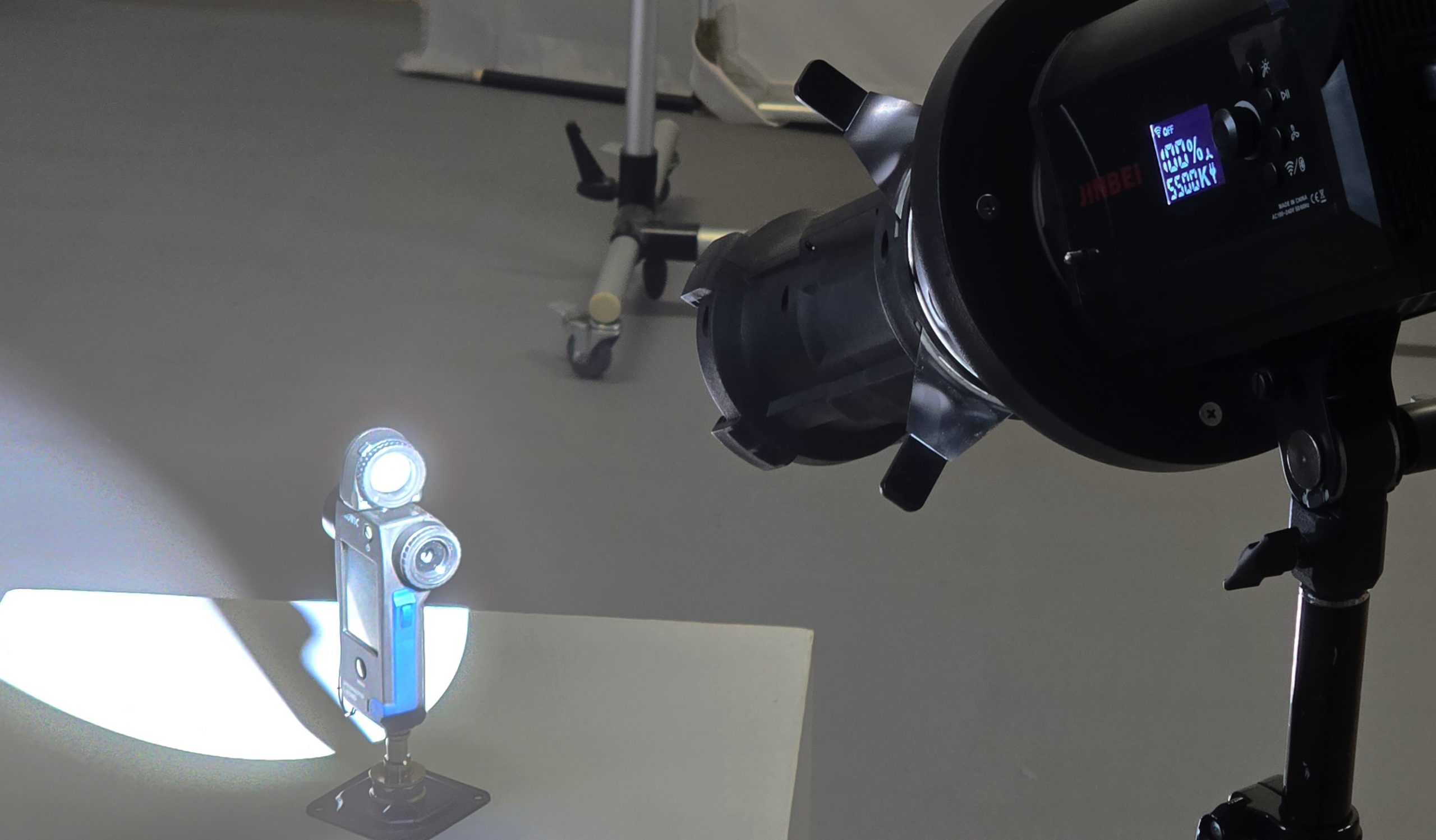 Stanowisko pomiarowe LED